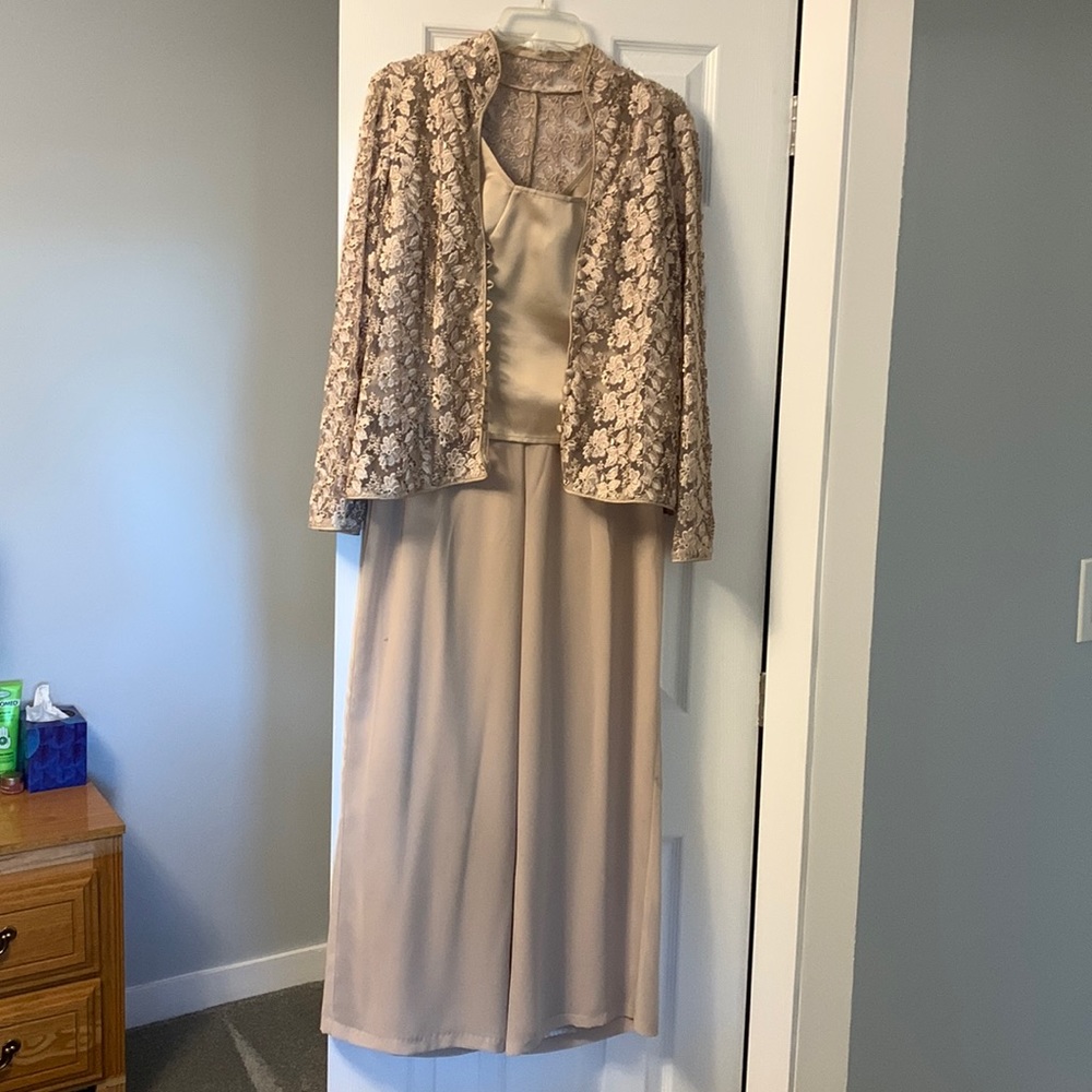 JS Collections elegant 3 piece pantsuit